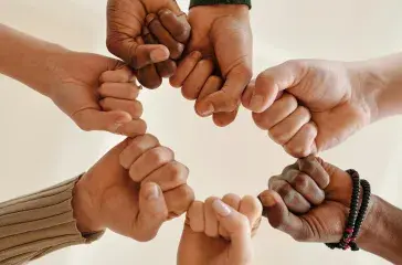 A luta contra o cancro colorretal é a prova de que, muitas vezes, a informação não é suficiente.